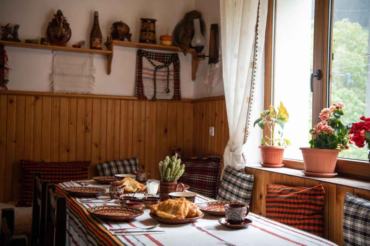 Guest House Rossy Trigrad Zewnętrze zdjęcie